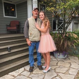 Damas by Tiffany Designs